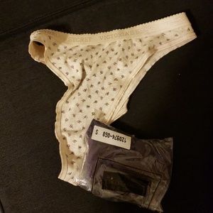Victoria secret underwear 2 pairs